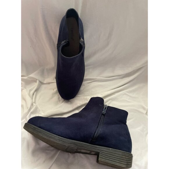 Navy Blue Ankle Boots Size 11W Faux Suede Side Zipper Luoika Womens - Picture 1 of 8